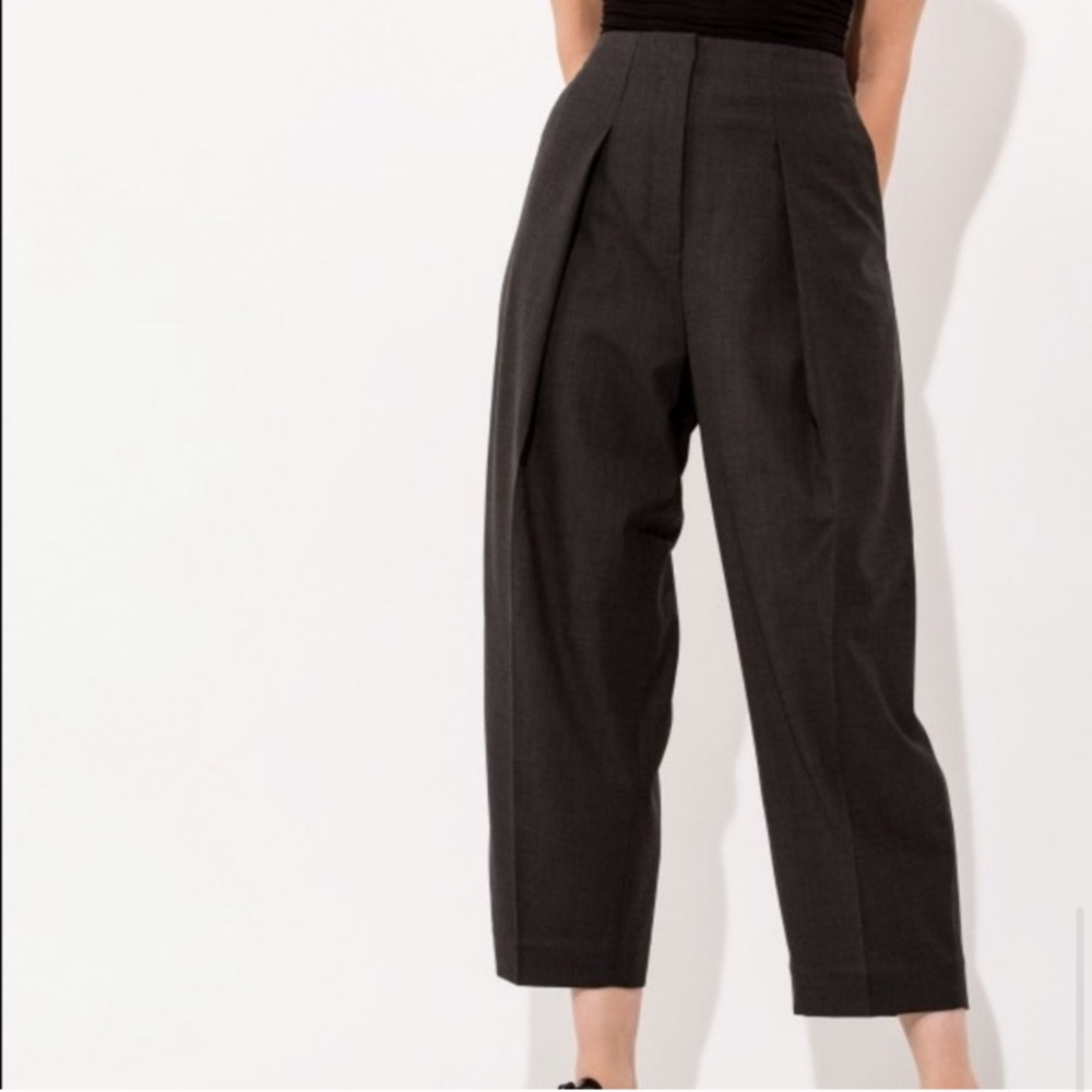 Kit + Ace Rhodes Pleated Trouser